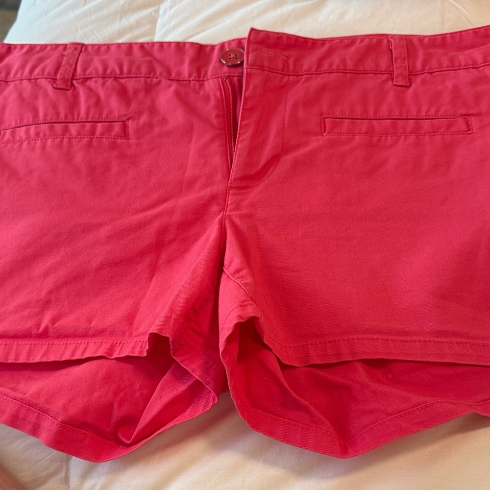 GAP Women's Vibrant Pink Shorts 2
